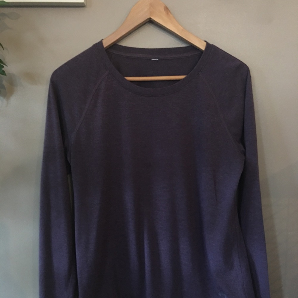 Under armour longsleeve top